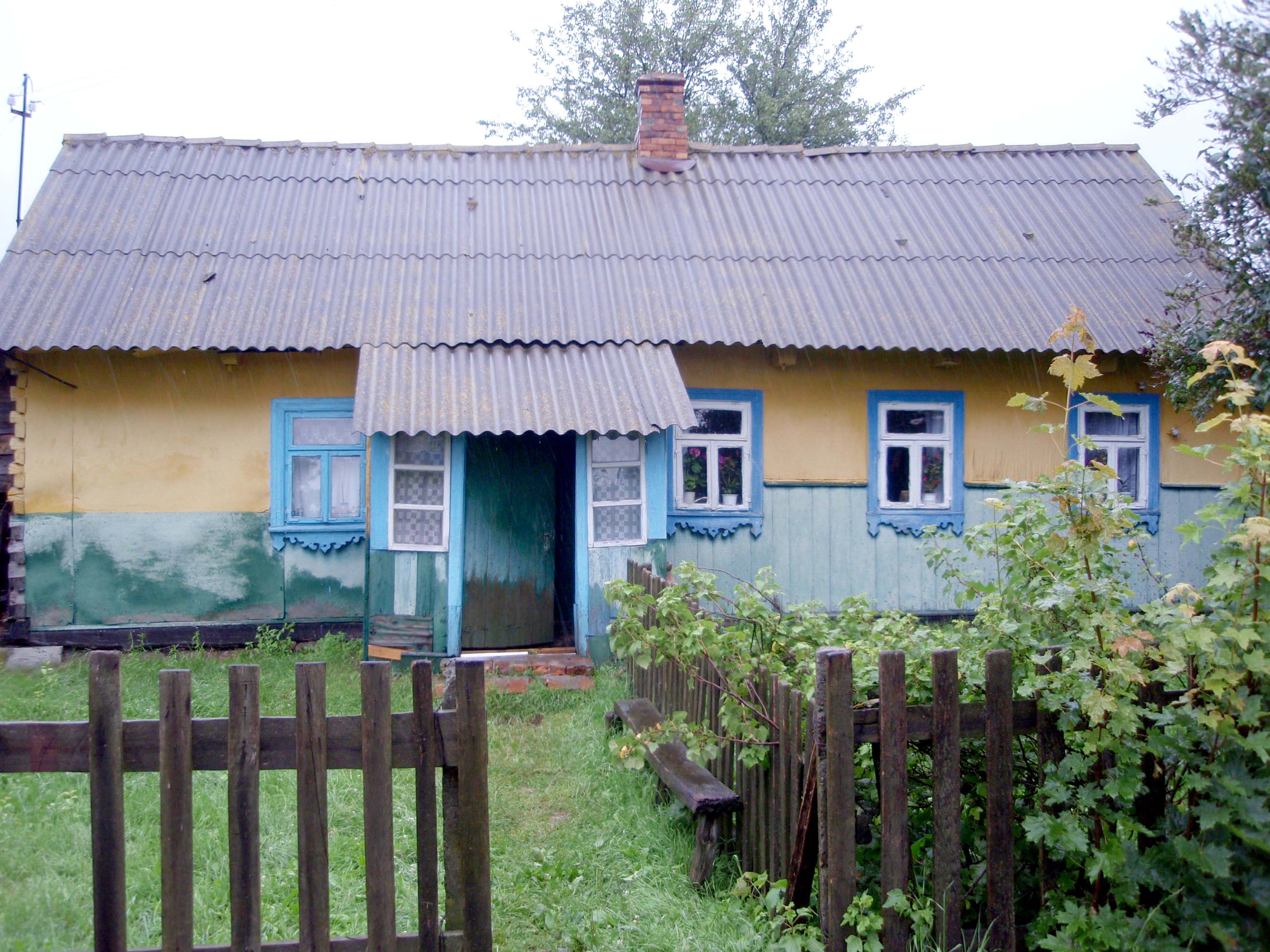 One of the houses where the Jews of Krymno lived during the German occupation of the village