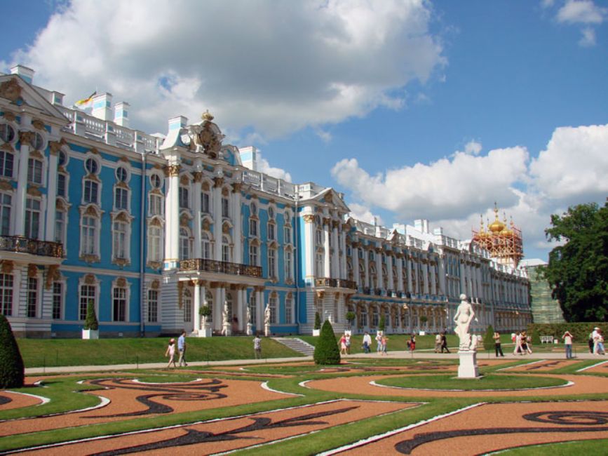 Ekaterininsky Palace