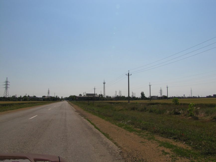 Enctrance to Pervomayskoye village. Photographer: 	Mikhail Tyaglyy, 2011.