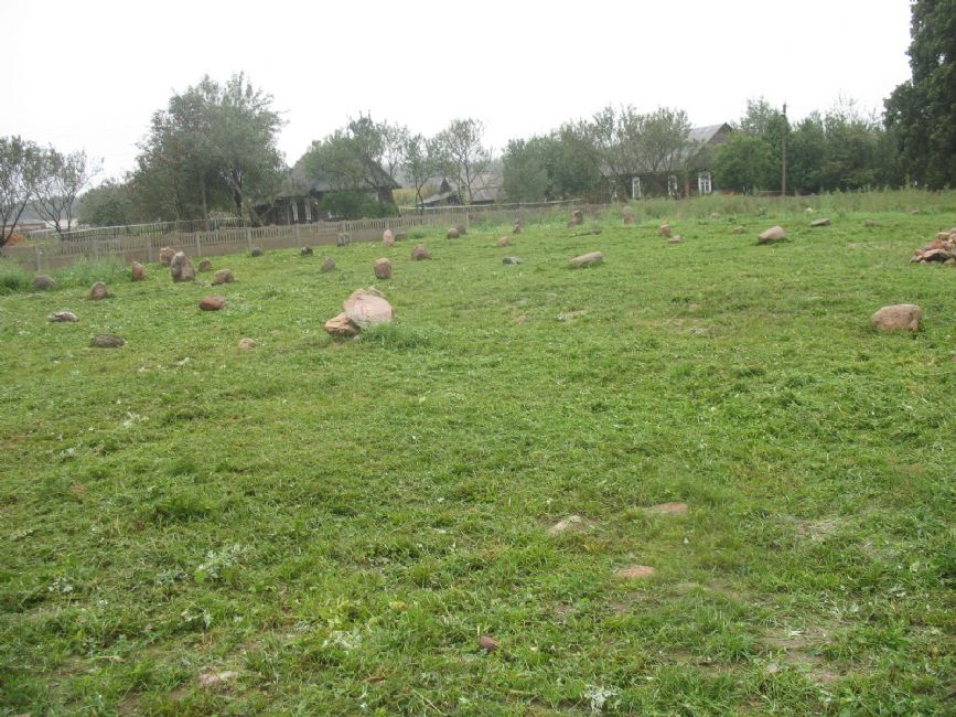 Jewish cemetery in Polonka. Photographer: 	Inna Gerasimova, 2010.