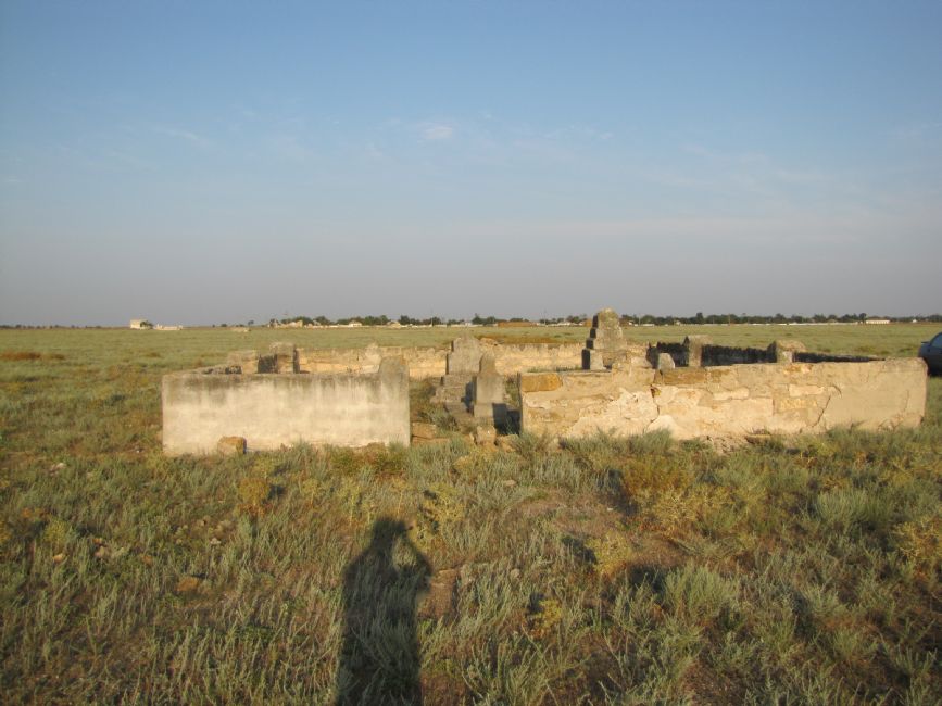 Murder site of Jews from Naydorf. Photographer: 	Mikhail Tyaglyy, 2010.