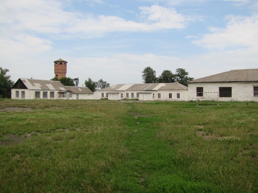 School where the Jews of Skvira were collected before being shot. Photographer: 	Mikhail Tyaglyy, 2018.