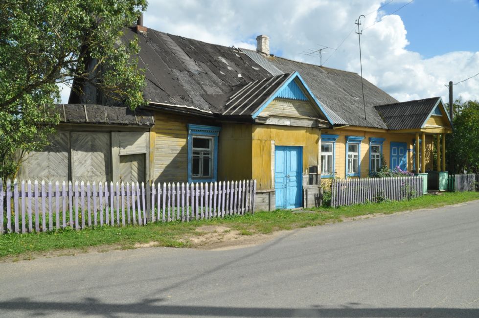 Former Jewish houses in Prozoroki. Photographer: 	Alexander Litin, 2014.