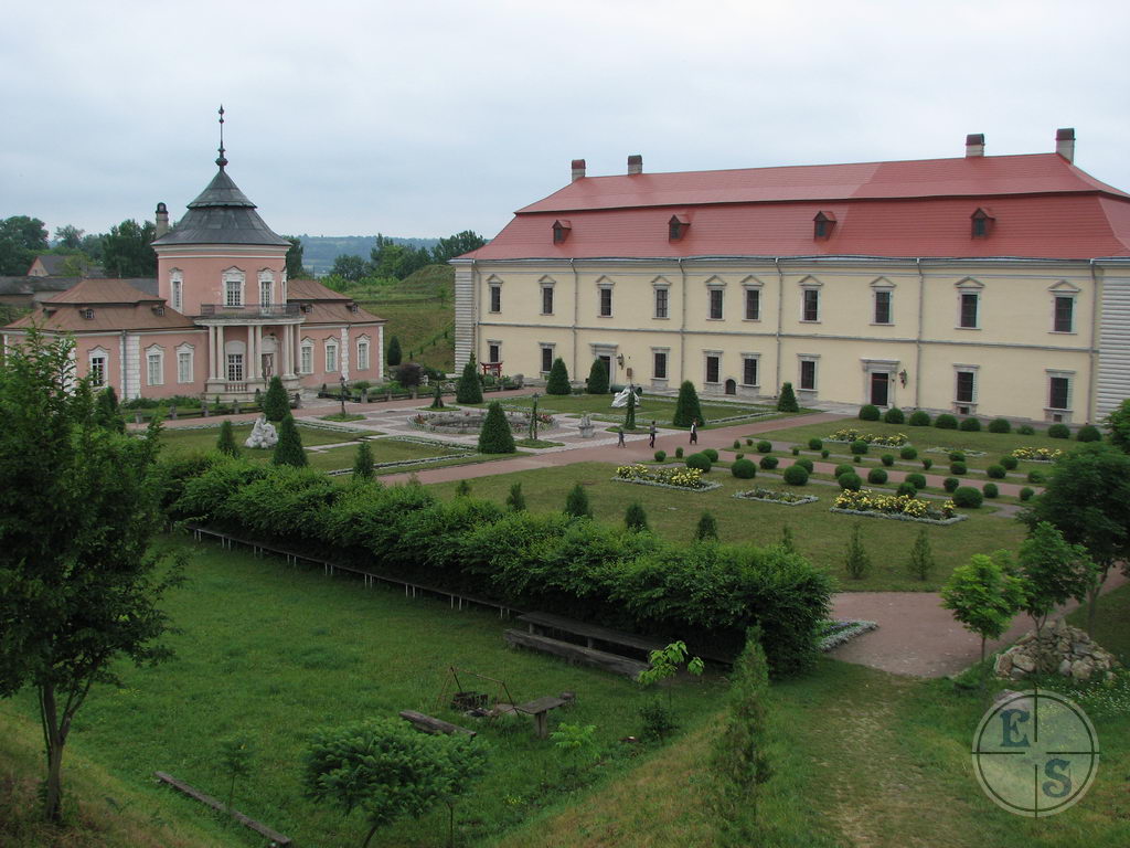Zloczow Castle in 1939-1941, and the NKGB prison, a present-day view
